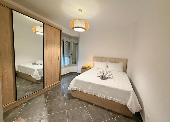 Dağ evi 3br Stylish Poolside Retreat Einbay Ain Sukhna