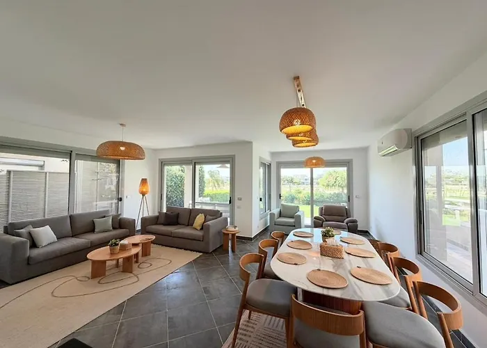 3br Stylish Poolside Retreat Einbay Ain Sukhna